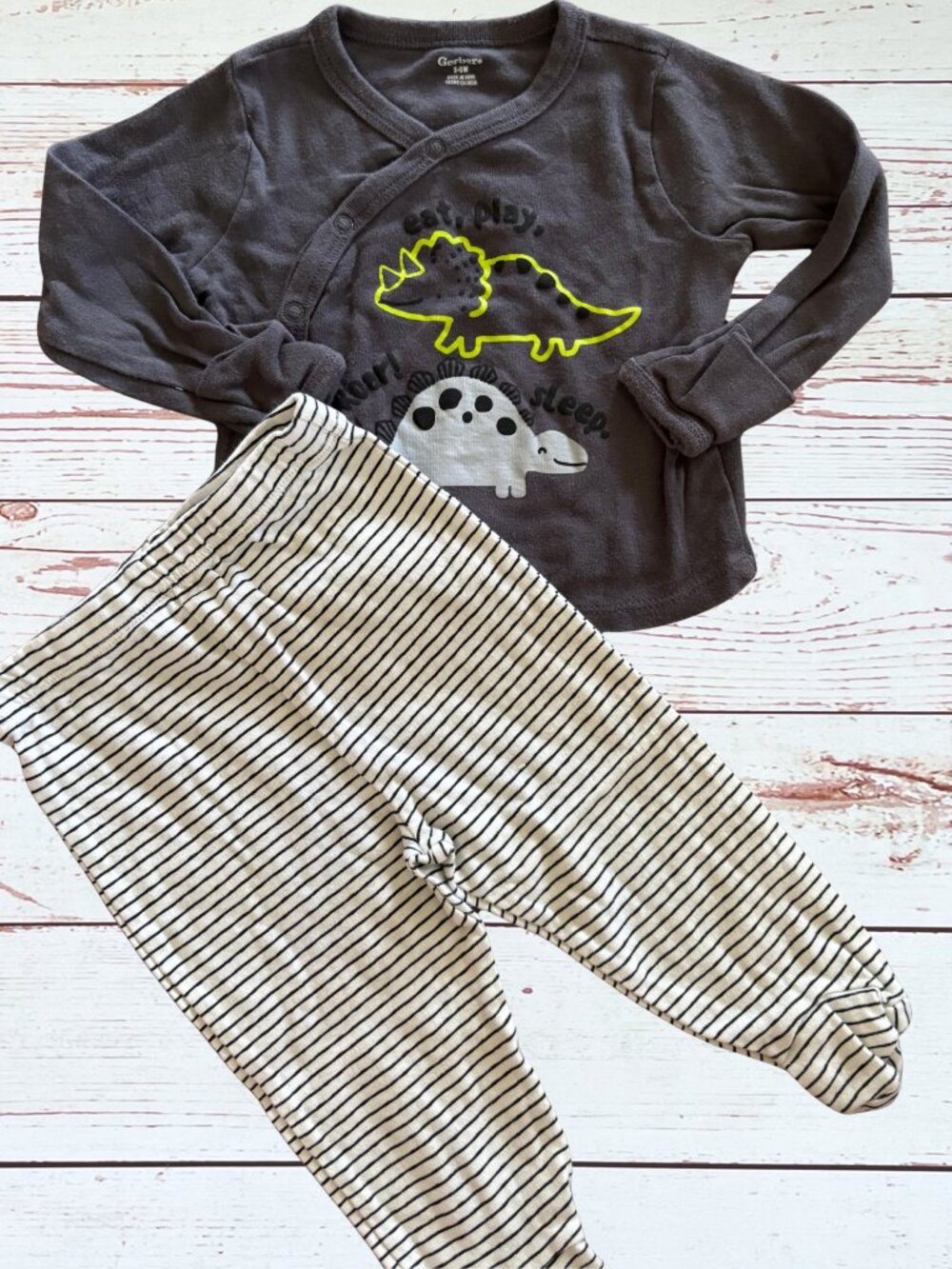 Baby Boy 3-6 Month Gerber Dinosaur Pajamas | 2 Piece Sleepwear Set Footed Pants